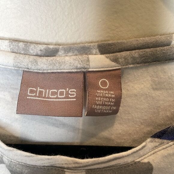 Chico's Printed Long Sleeve T-Shirt Size Small - Picture 4 of 7